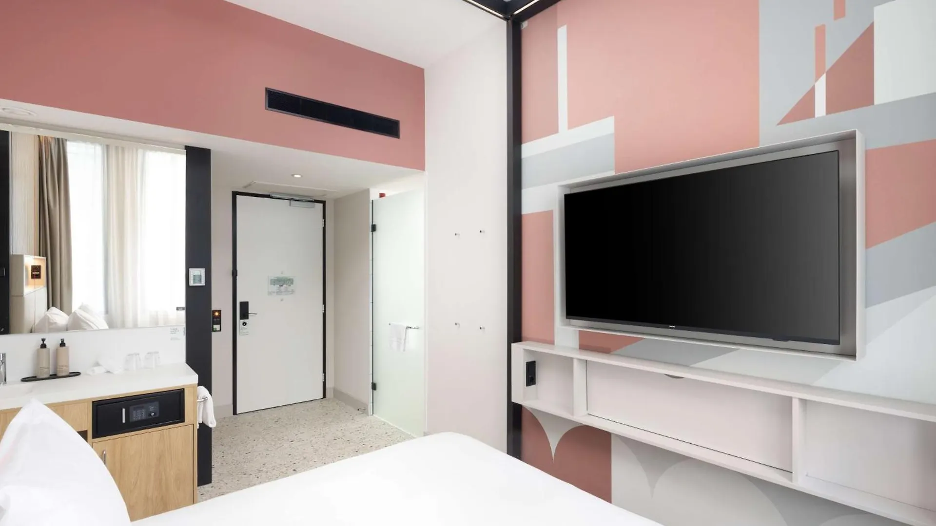 Motto By Hilton Rotterdam Blaak Hotell