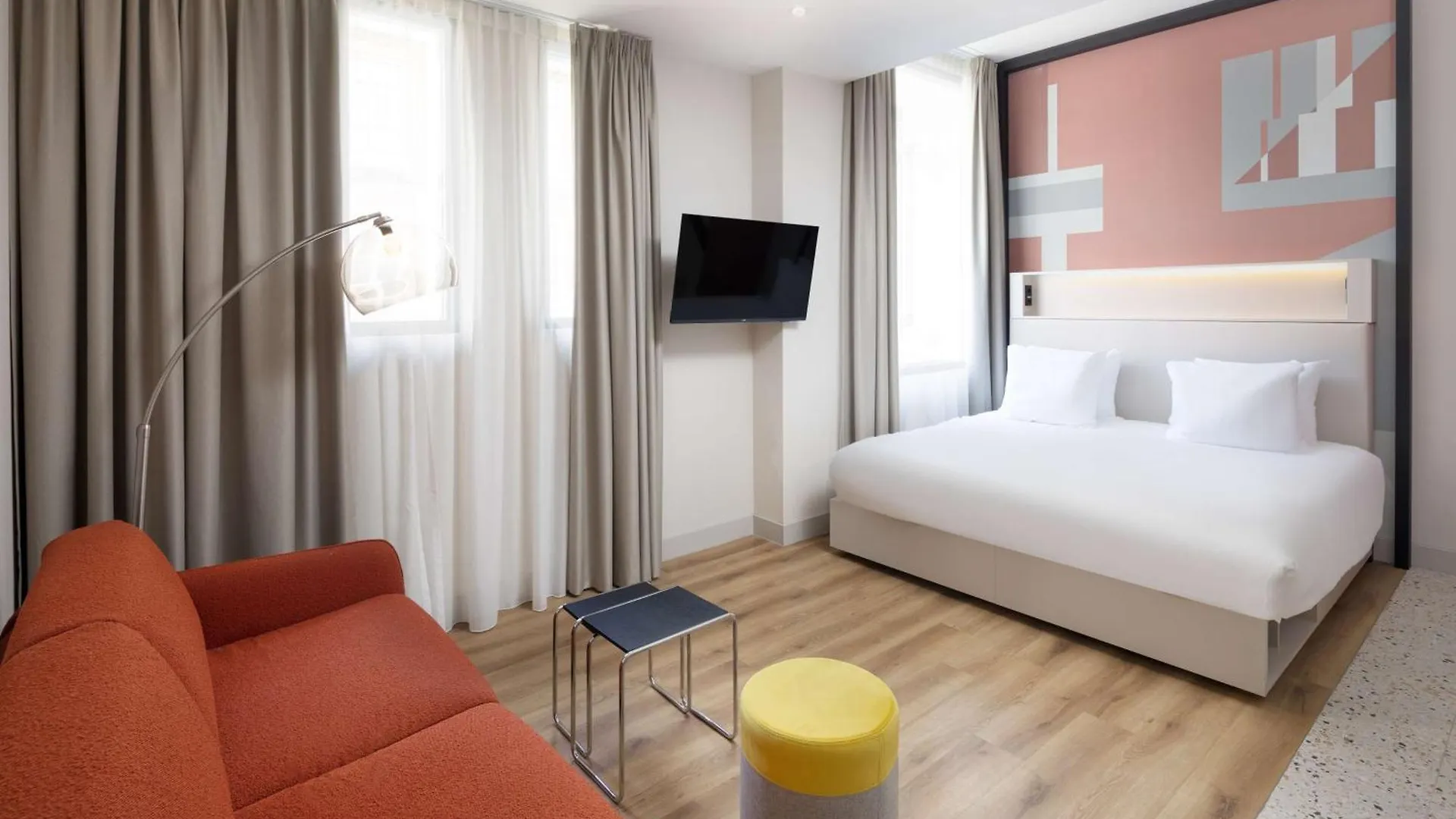 Motto By Hilton Rotterdam Blaak Hotell