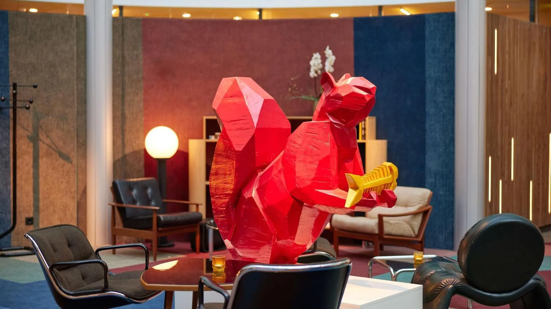 Motto By Hilton Rotterdam Blaak Hotell
